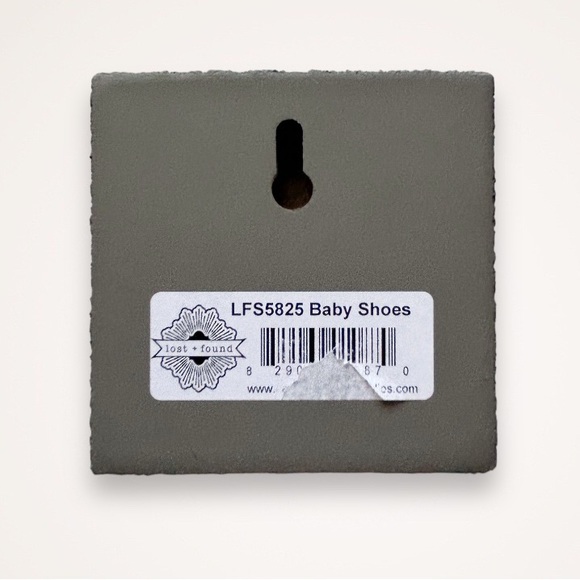 x2 Cedar Mountain Lost & Found Art Blocks - Pink Baby Shoes + Blue Baby Shoes - Picture 5 of 5